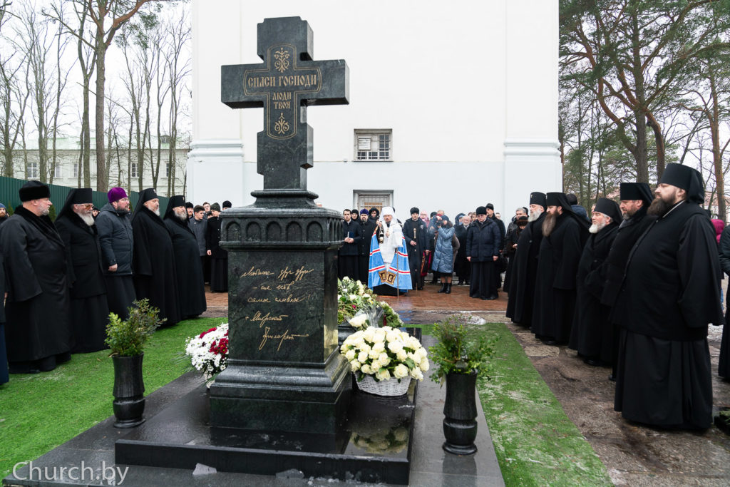 В годовщину кончины митрополита Филарета (Вахромеева) в Жировичском монастыре состоялись заупокойные богослужения