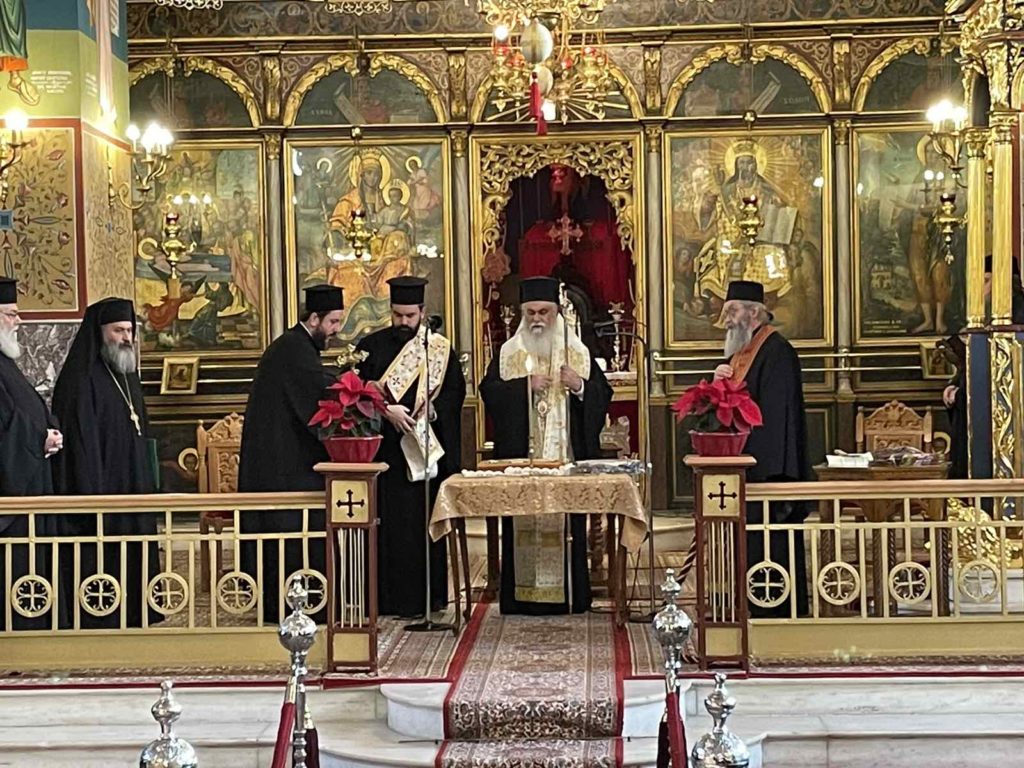 Καλαβρύτων Ιερώνυμος: Οι νέοι να κατανοήσουν ότι η Εκκλησία είναι δίπλα τους