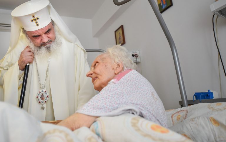 Румънската църква обяви 2023 г. за година в грижа на възрастните хора, както и на химнографите и църковни певци