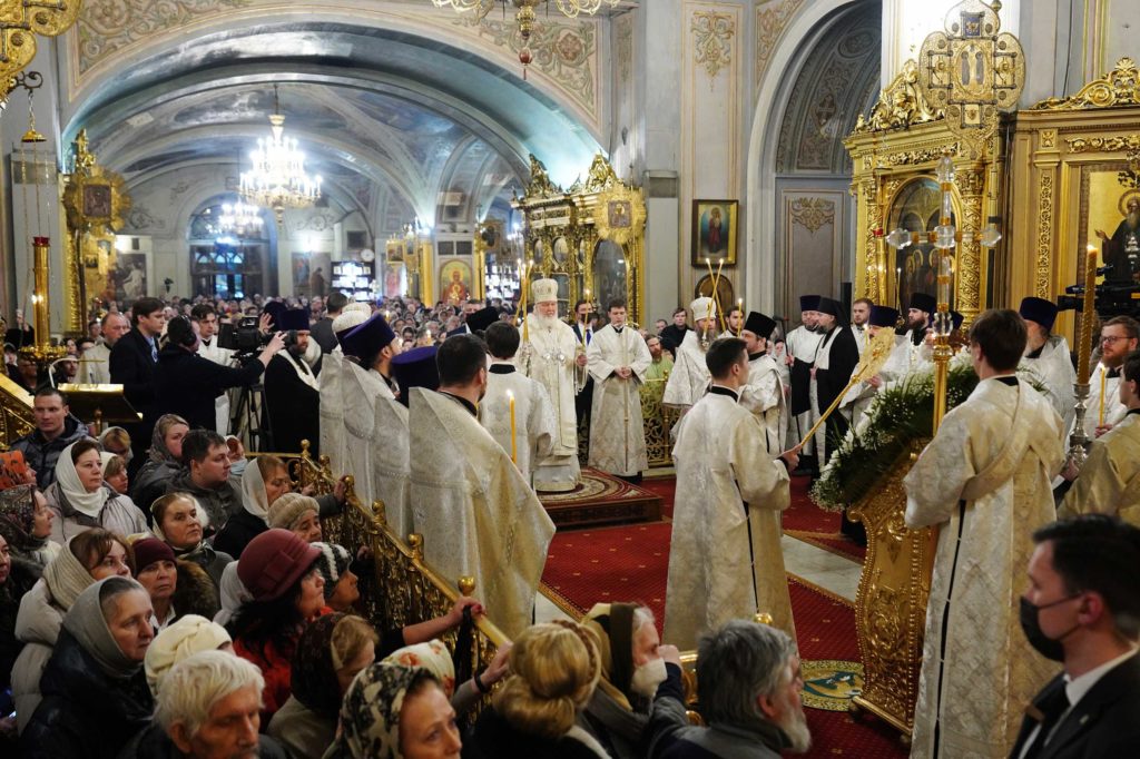 Ολονύκτια Αγρυπνία την παραμονή Θεοφανείων στη Μόσχα