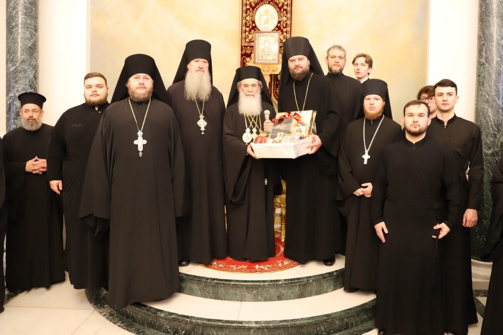 Ιεροσόλυμα: Η Ρωσική Εκκλησιαστική Αποστολή στον Πατριάρχη Θεόφιλο