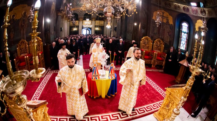 Slujbe de mulțumire în toate bisericile, la 164 de ani de la Unirea Principatelor Române