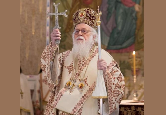 Në dt 22 janar, në ditën e Shën Anastas Persianit, Kryepiskopi Anastas feston emrin