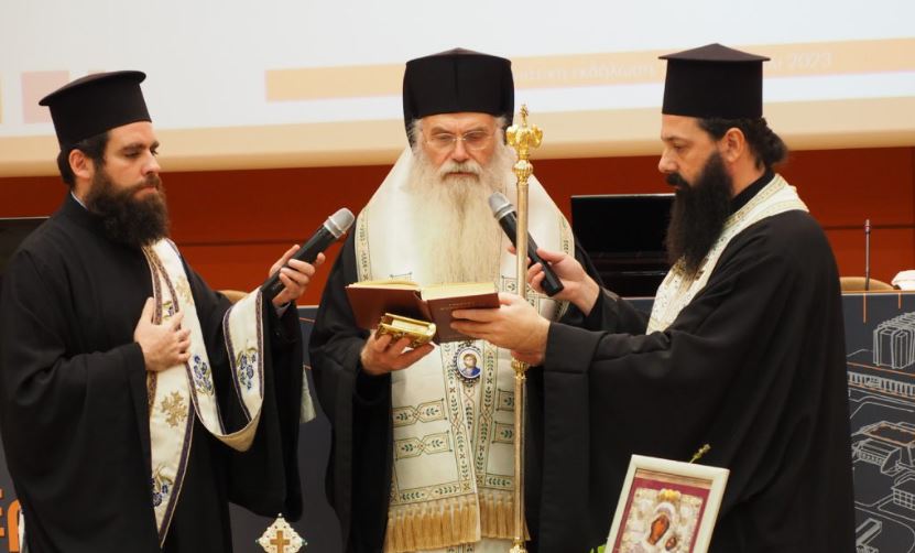 Metropolitan of Mesogea & Lavreotikis Nikolaos blesses annual New Year’s cake-cutting ceremony at Institute of Nanoscience and Nanotechnology