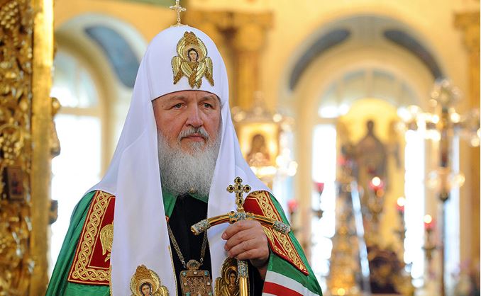 Святейший Патриарх Кирилл провел рабочую встречу с председателем Синодального отдела по взаимодействию с Вооруженными силами иереем Олегом Овчаровым