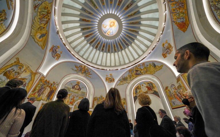 Μεγάλος αριθμός επισκεπτών στον Αγιο Νικόλαο στο Σημείο Μηδέν