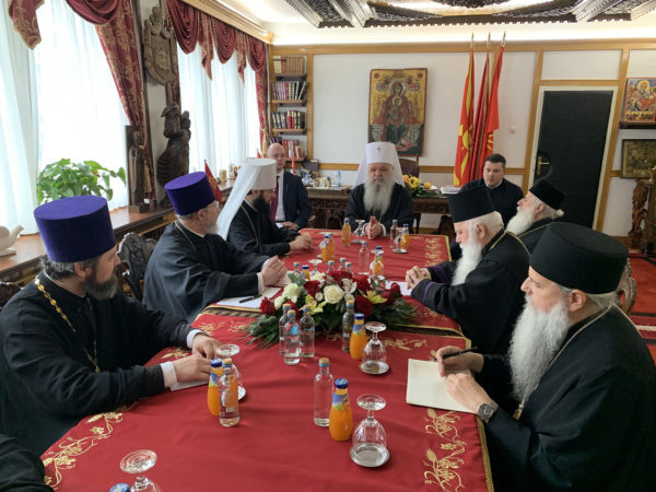 Archbishop of Ohrid Stefan speaks by phone with Patriarch of All Russia Kirill