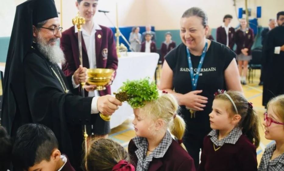 Μελβούρνη: Αγιασμός για την έναρξη του νέου έτους στο σχολείο Oakleigh Grammar