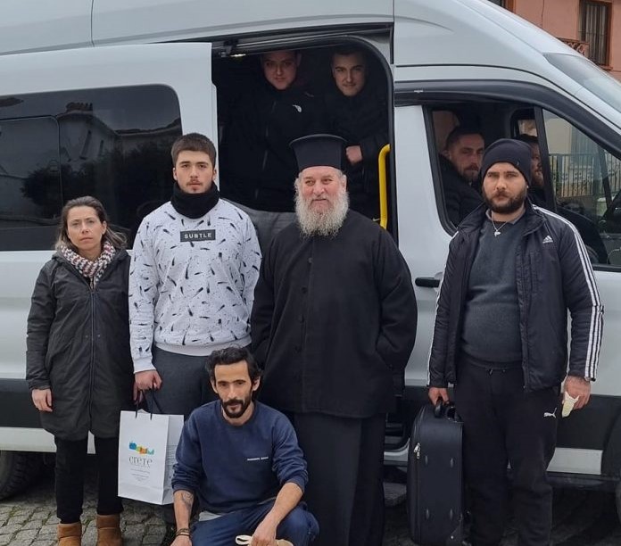 Η Μητρόπολη Ίμβρου και Τενέδου κοντά στους σεισμοπαθείς