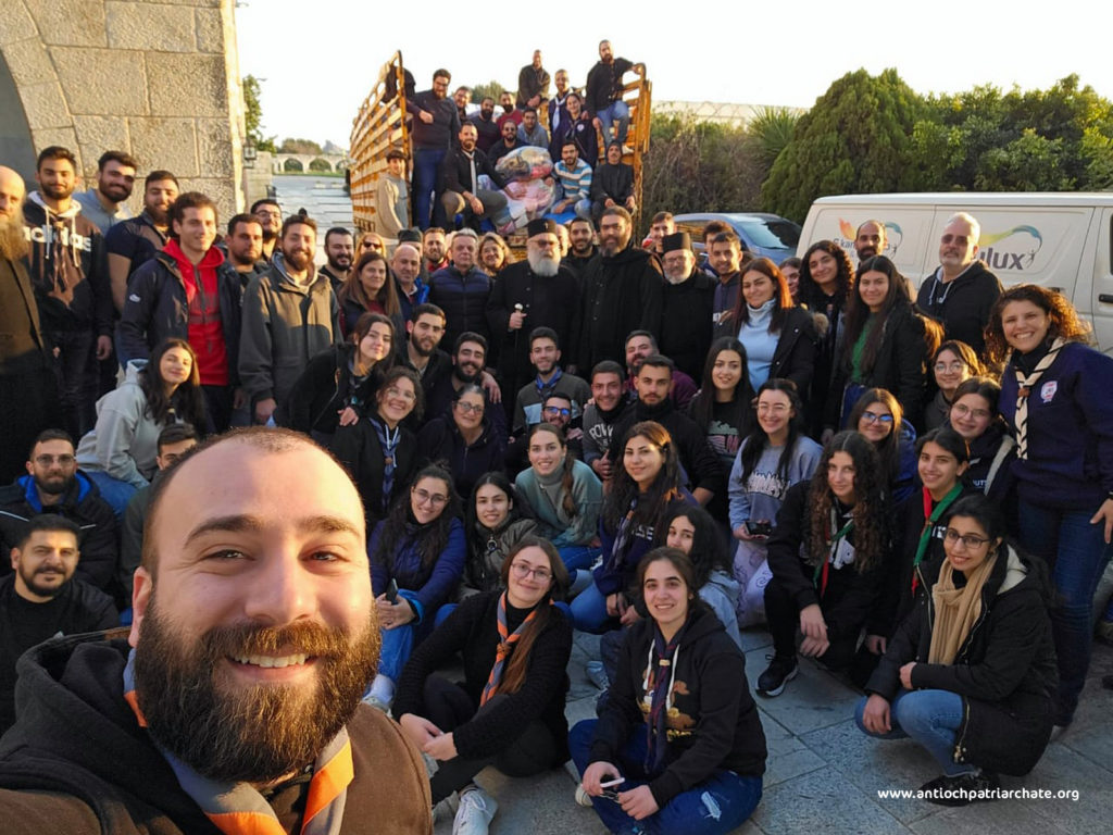 إنطلاق أوّل شاحنة مساعدات من دير سيّدة البلمند إلى حلب