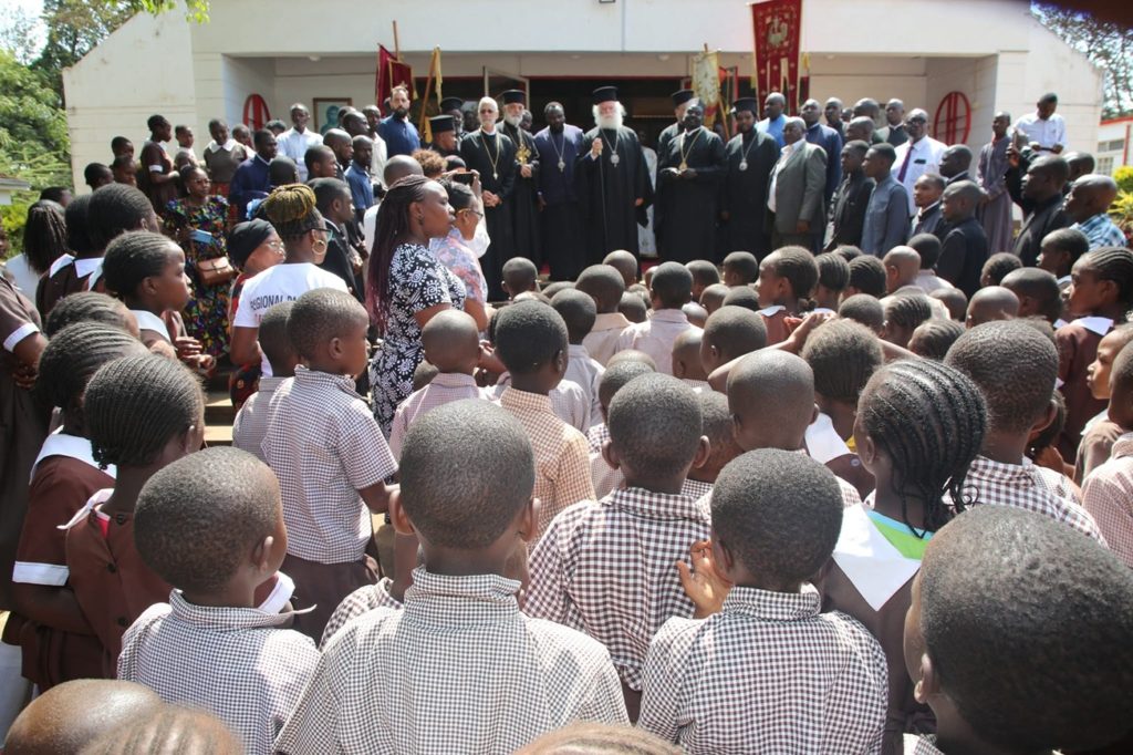 البابا ثيودروس في مدينة نيري بكينيا