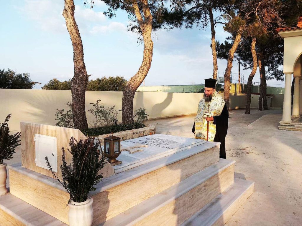 Εσπερινός των ψυχών στη Μητρόπολη Ρεθύμνης