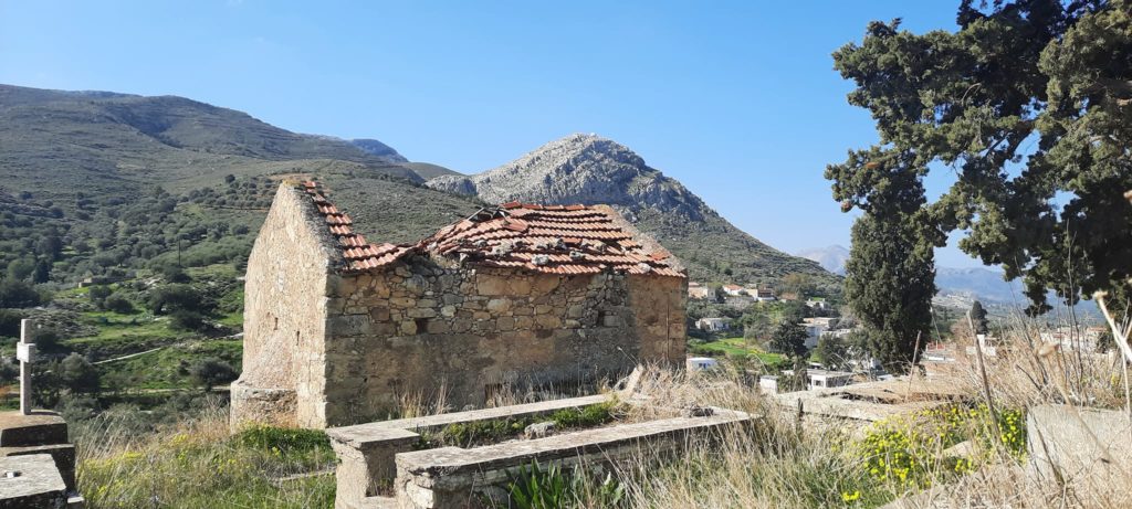 Ανώγεια: Σε πλήρη εγκατάλειψη ναός αφιερωμένος στη Θεοτόκο (ΦΩΤΟ)