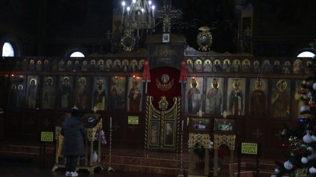 КЕВР отговори дали църквите ще могат да използват по-евтин ток