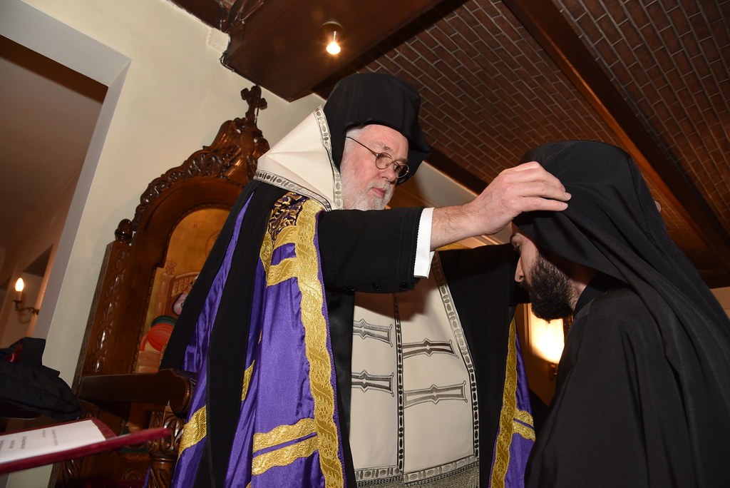Μοναχική κουρά στο Επισκοπικό Παρεκκλήσιο της Μητροπόλεως Βελγίου