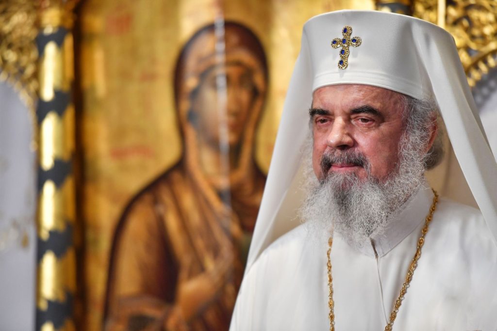 Patriarch of All Romania Daniel conveys condolences to Ecumenical Patriarch Bartholomew over repose of Elder Metropolitan Ioannis