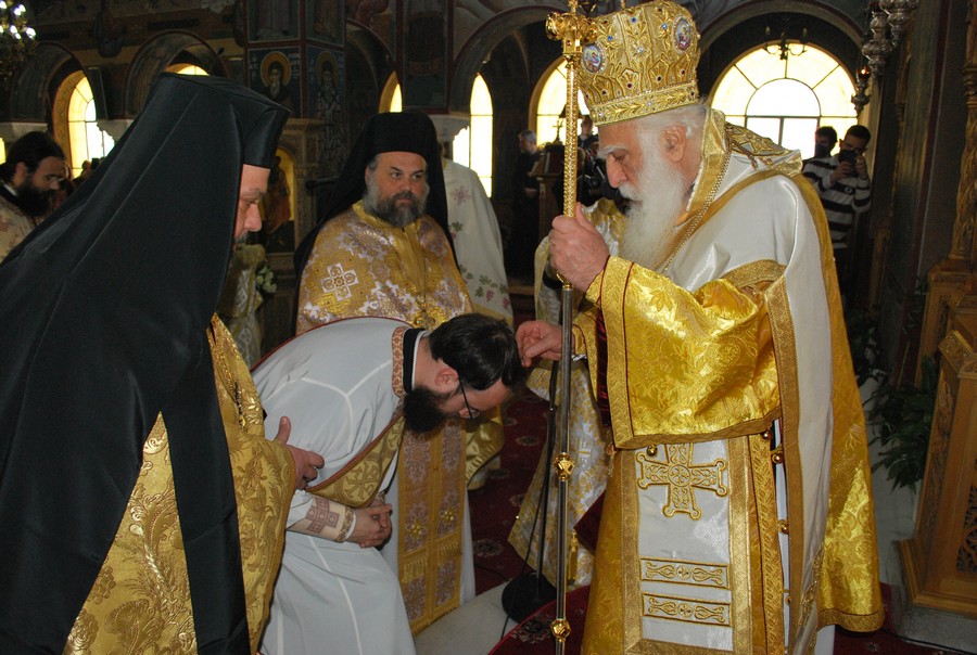 Χειροτονία Πρεσβυτέρου από τον Μητροπολίτη Νέας Σμύρνης την Κυριακή της Τυρινής