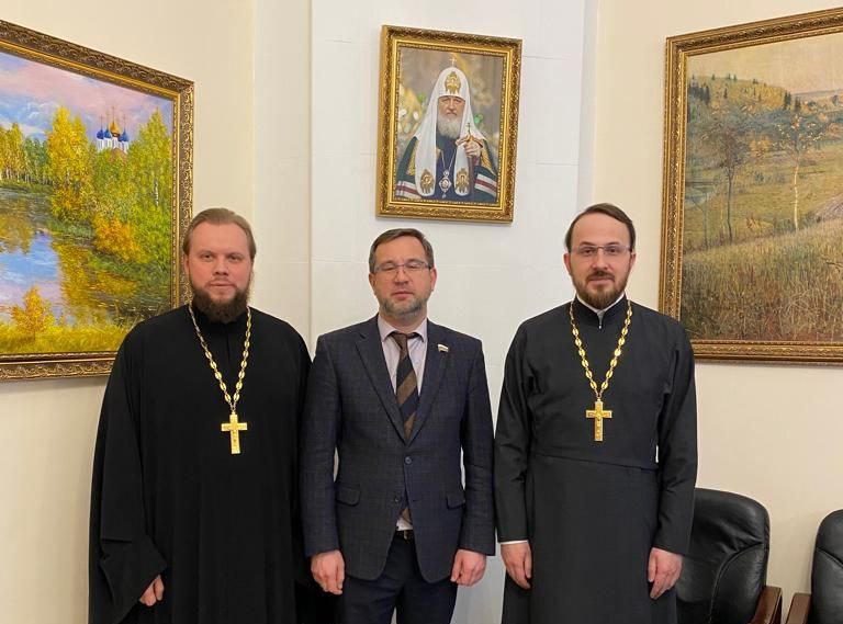 РУКОВОДИТЕЛЬ ФХУ ПРОВЕЛ ВСТРЕЧУ С СЕНАТОРОМ ЧУВАШСКОЙ РЕСПУБЛИКИ