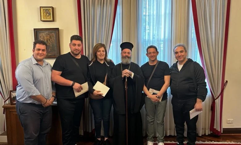 Traditional Greek Singer Gogo Tsampa pays visit to Archbishop Makarios of Australia