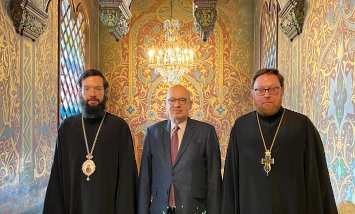 Митрополит Волоколамский Антоний встретился с послом Франции в России