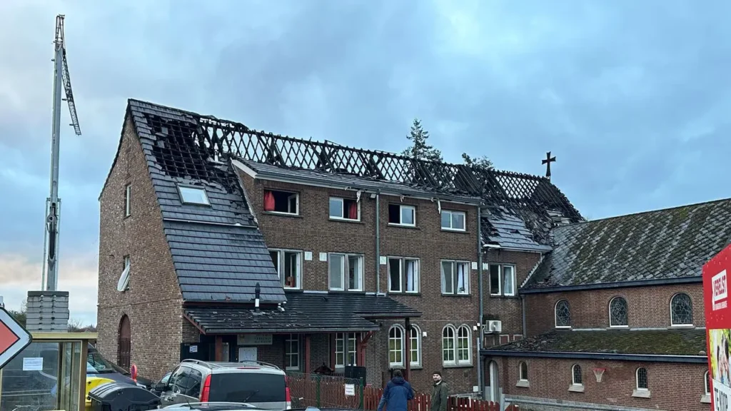 Belgia: Incendiu la parohia și școala românească din Huldenberg