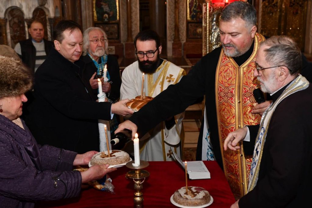 Un an de război în Ucraina. La Biserica „Parcul Domenii” – Cașin au fost înălţate rugăciuni pentru victime