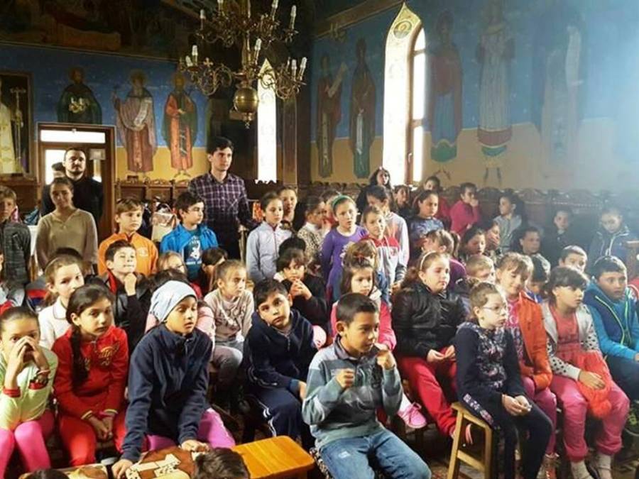 Румънската църква изнесе данни за провежданото от нея религиозно образование