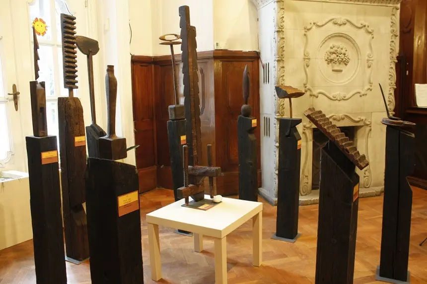 Institutul Cultural Român din Budapesta serbează Ziua Națională Constantin Brâncuși cu o expoziție de etnosculptură