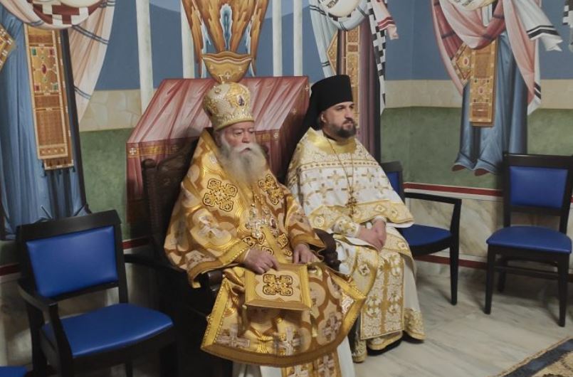 Настоятель Патриаршего подворья в Софии принял участие в Литургии в кафедральном соборе в городе Ловеч