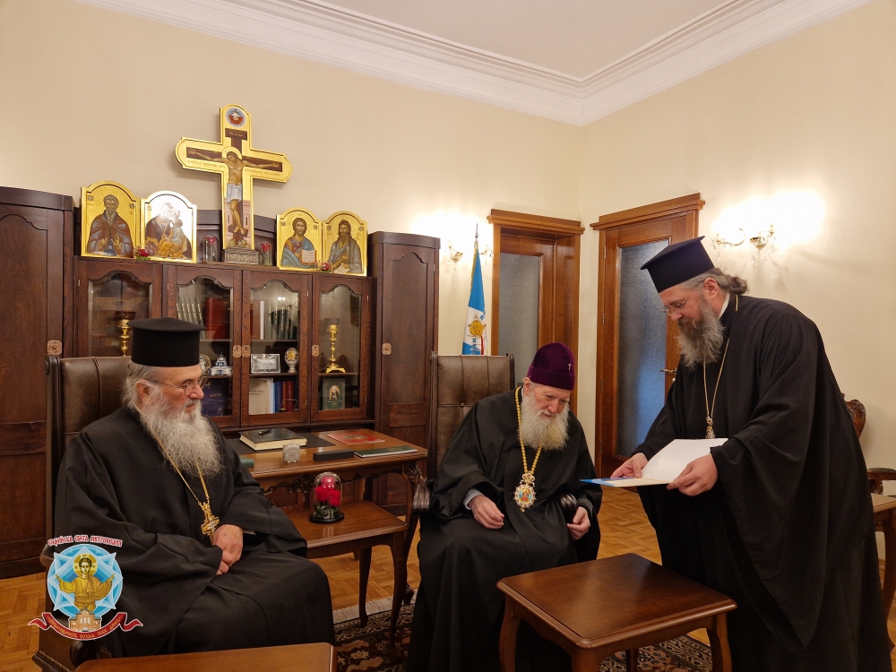 Ο Πατριάρχης Βουλγαρίας δώρισε στη Μητρόπολη Δοροστόλου άμφια του Αγίου Στεφάνου Μιλούτιν