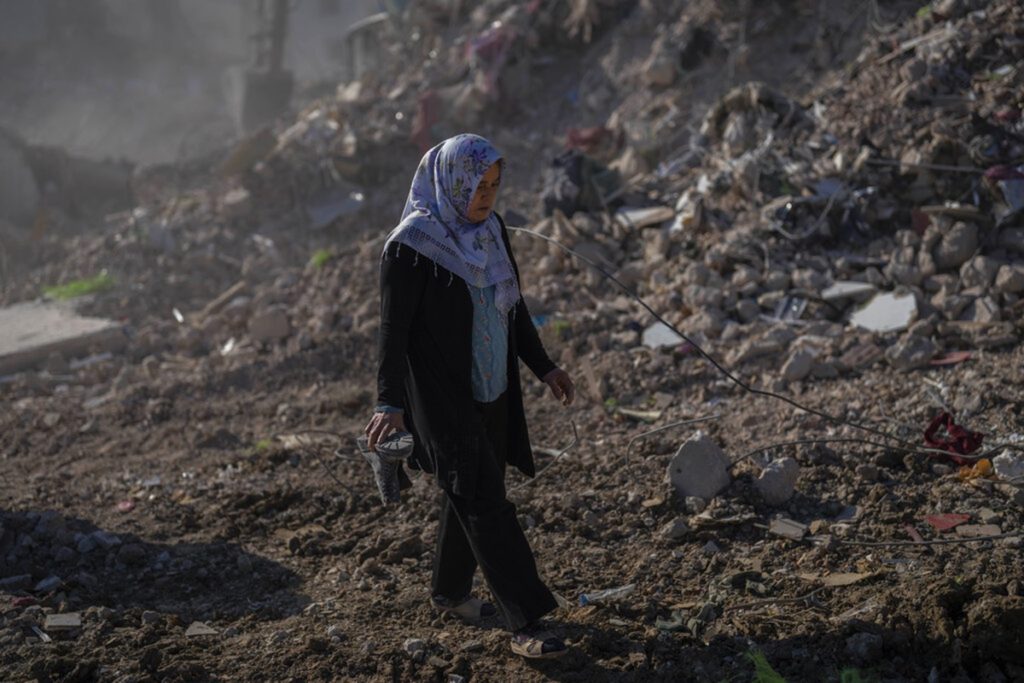 Rescuers still pulling people from rubble in quake-ravaged SE Turkey
