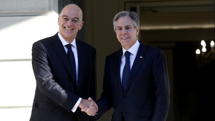 Μήνυμα συνεργασίας Ελλάδας-ΗΠΑ έστειλαν Δένδιας και Μπλίνκεν
