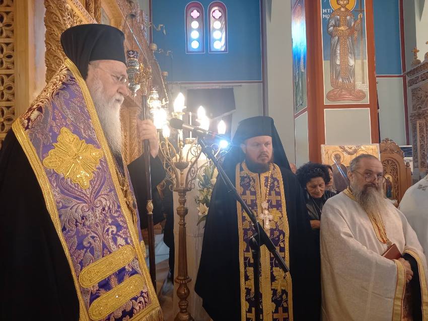 Ξυλόκαστρο: Η Εξόδιος Ακολουθία της Μακαριστής Αγλαΐας, μητέρας του του π. Αναστασίου Κοΐνη