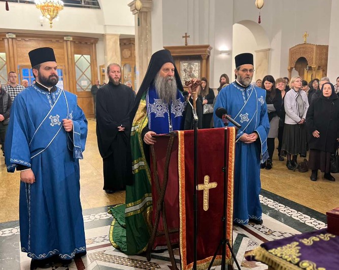 Πατριάρχης Σερβίας: Προσευχή για τον λαό και τους ιερούς τόπους στο Κοσσυφοπέδιο και τα Μετόχια
