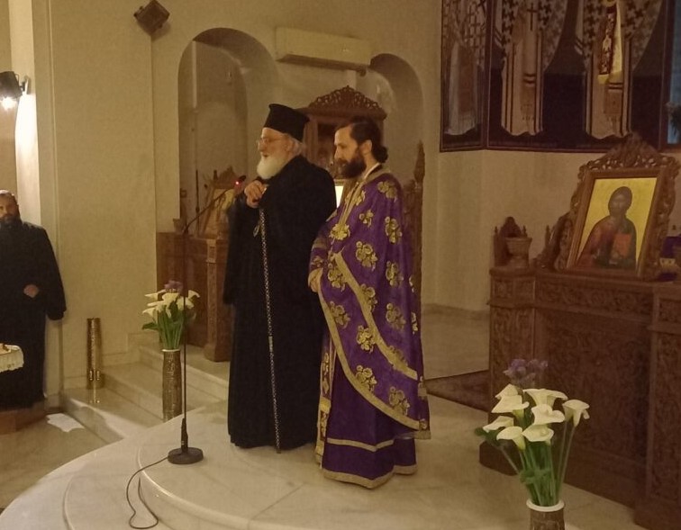 Ο Μητροπολίτης Αρκαλοχωρίου στον κοιμητηριακό Ναό Κοιμήσεως της Θεοτόκου Θραψανού