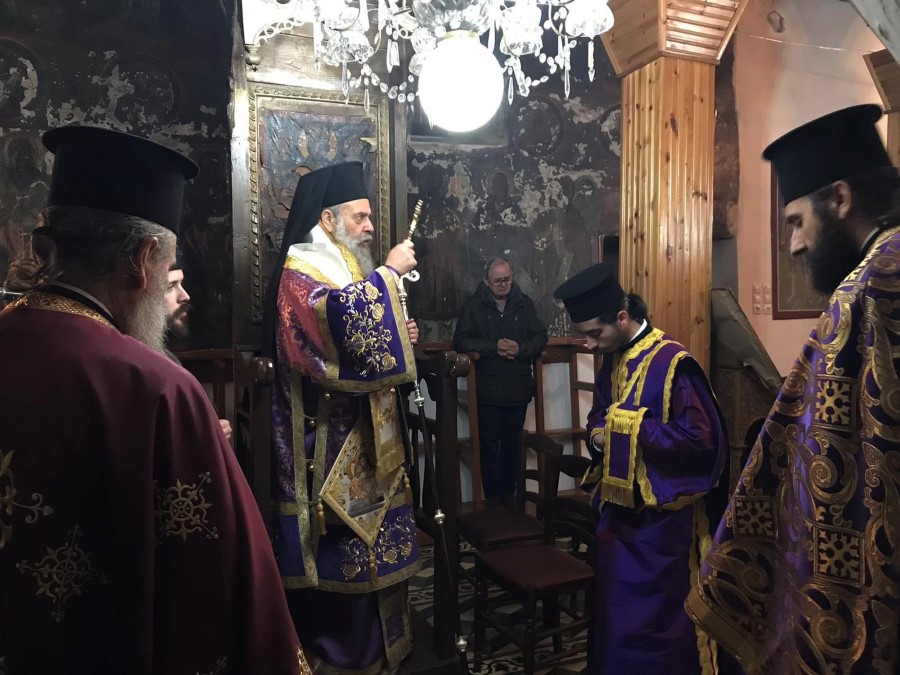 Α’ ακολουθία των Προηγιασμένων Τιμίων Δώρων στον Πύργο Κιερίου (ΦΩΤΟ)