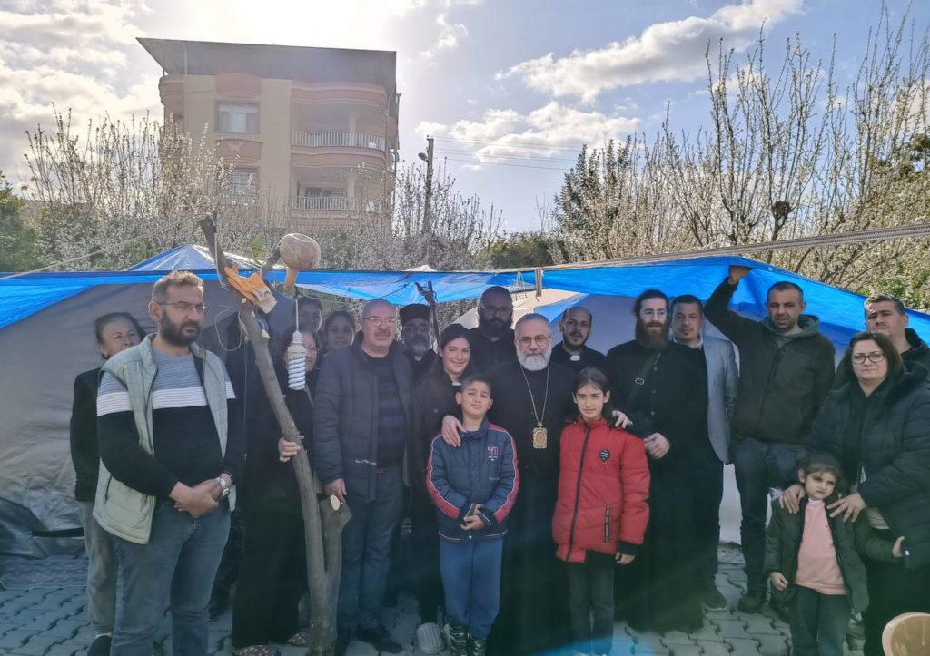 الموفد البطريركيّ يتابع زياراته