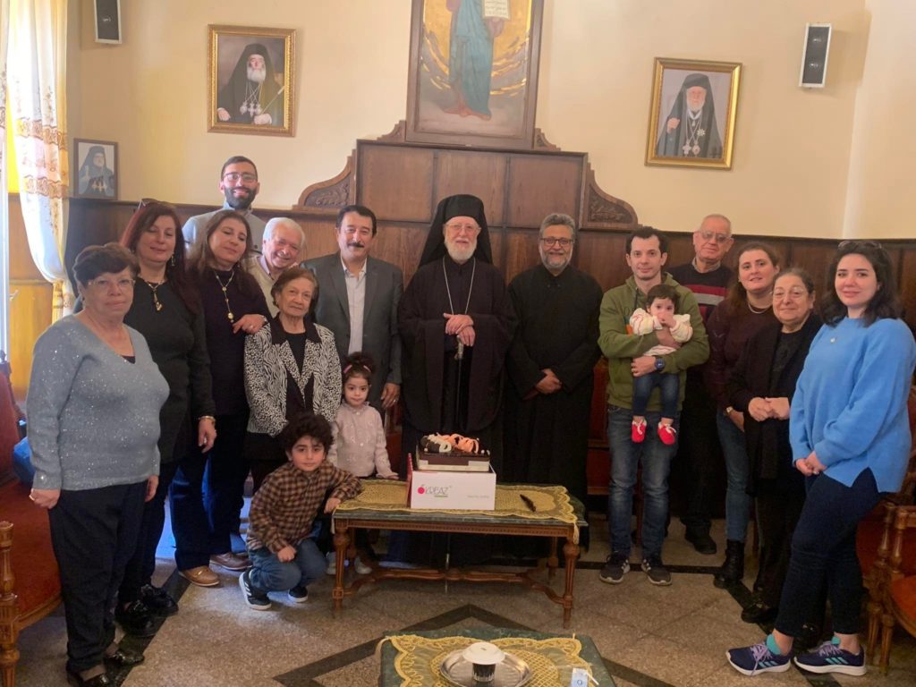 رعية طنطا تحتفل بالمتروبوليت نقولا