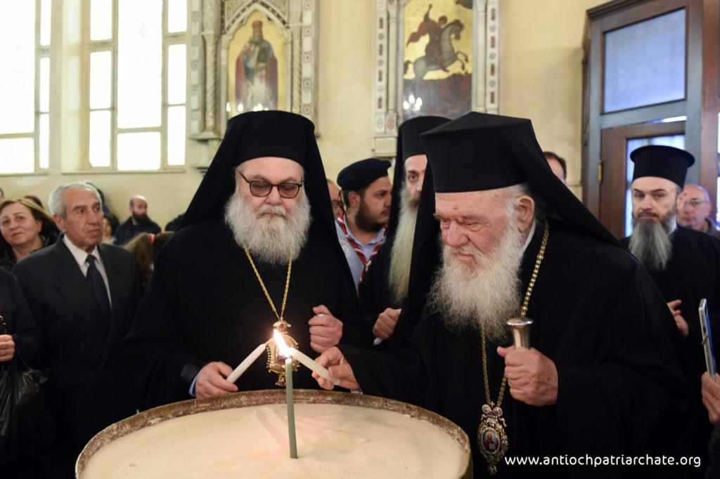 صلاة النوم الكبرى في كنيسة الصليب المقدّس بحضور رئيس أساقفة أثينا والوفد المرافق.