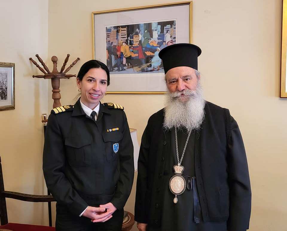 Επίσκεψη της νέας Λιμενάρχη στον Μητροπολίτη Ύδρας