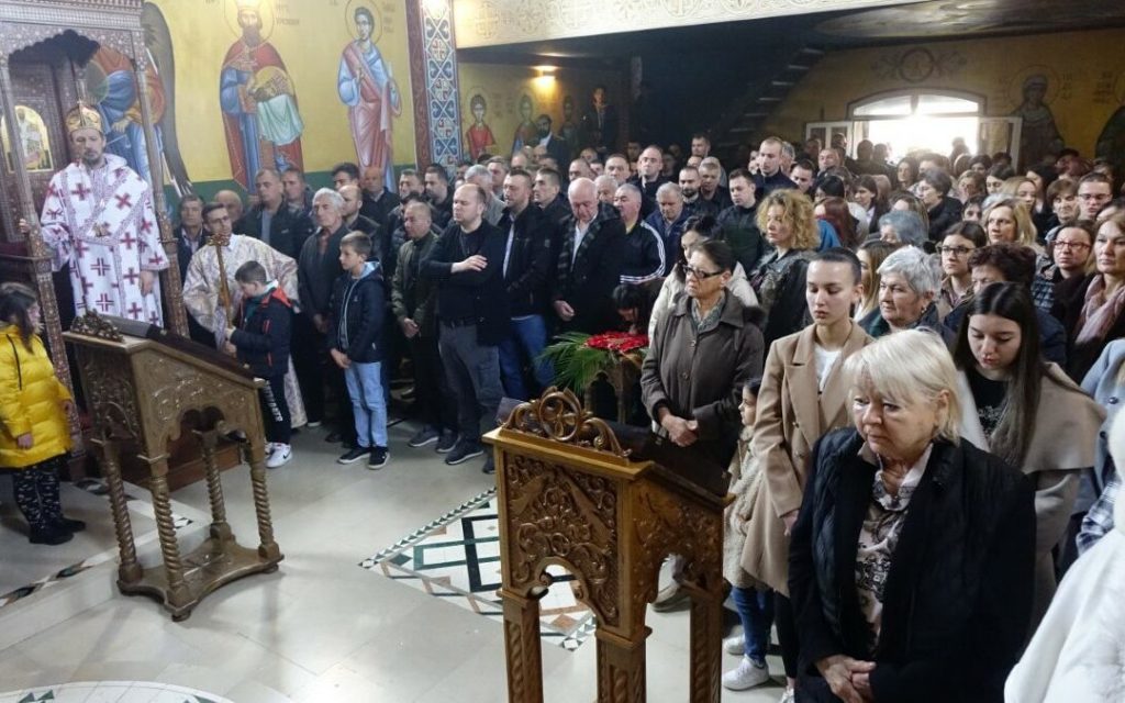 Архијерејска Литургија у Невесињу