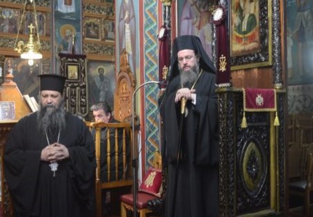 Επιμνημόσυνη Δέηση για τα θύματα του δυστυχήματος των Τεμπών από τον Μητροπολίτης Αιτωλίας