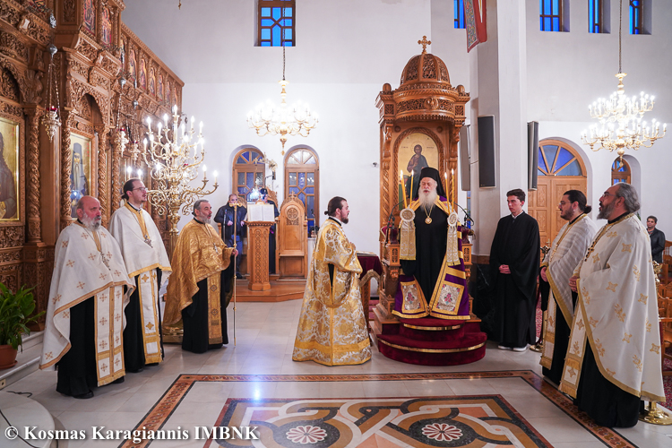 Ξεκίνησαν οι Αναστάσιμοι Εσπερινοί και οι πνευματικές ομιλίες της Αγίας Τεσσαρακοστής στη Νάουσα