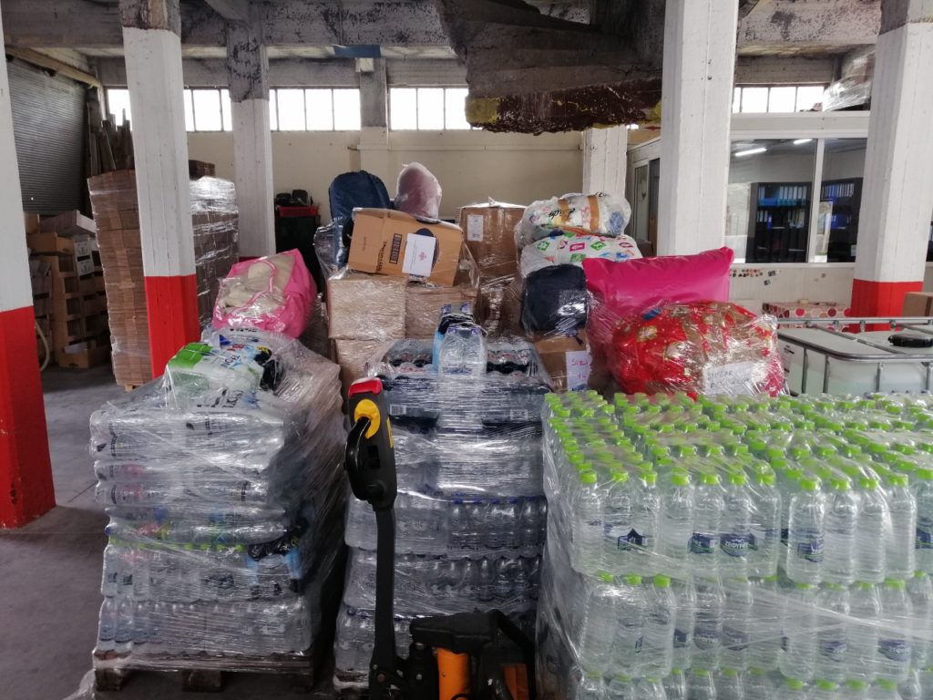 Δέκα παλέτες ανθρωπιστικής βοήθειας από την Ι.Μ Καλαβρύτων σε Τουρκία και Συρία