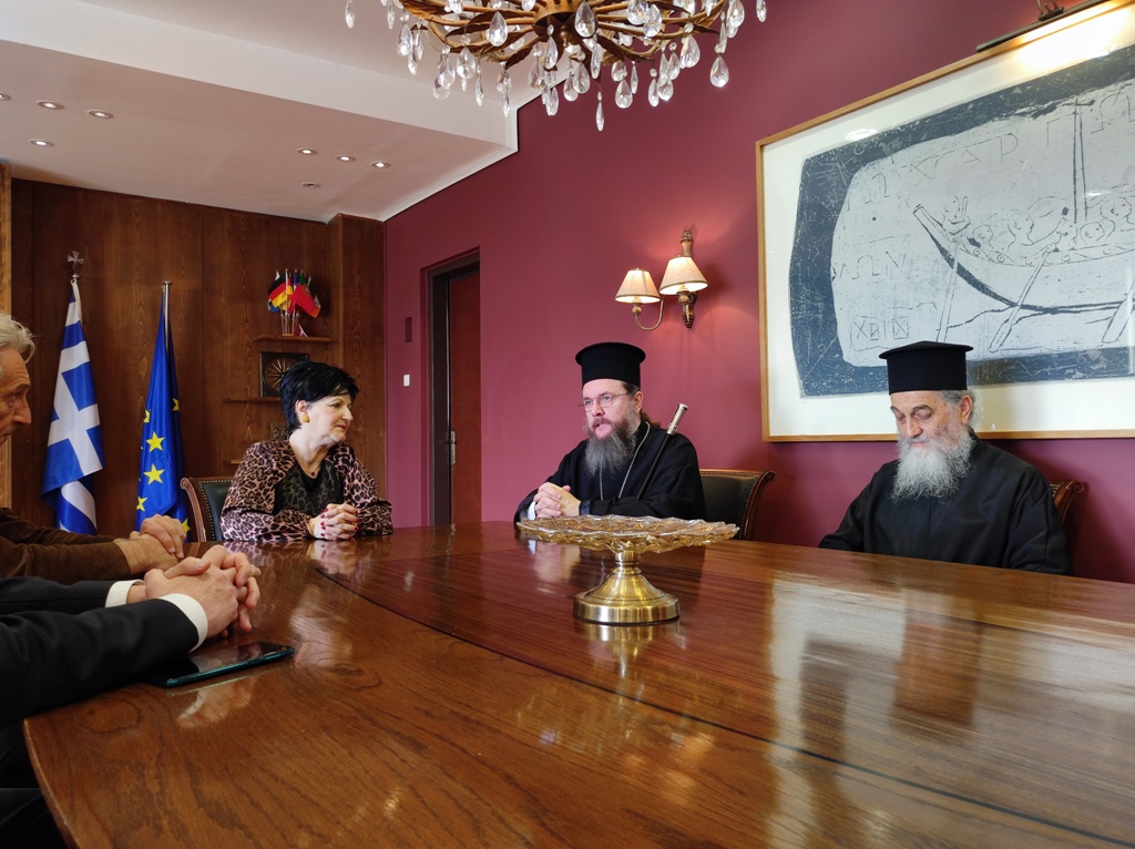 Στην Αντιπεριφερειάρχη Αιτωλοακαρνανίας ο Μητροπολίτης Δαμασκηνός