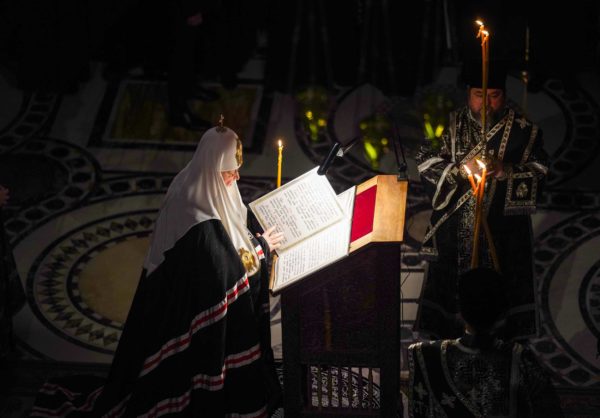 В среду первой седмицы Великого поста Святейший Патриарх Кирилл совершил повечерие с чтением Великого канона прп. Андрея Критского в Сретенском ставропигиальном монастыре