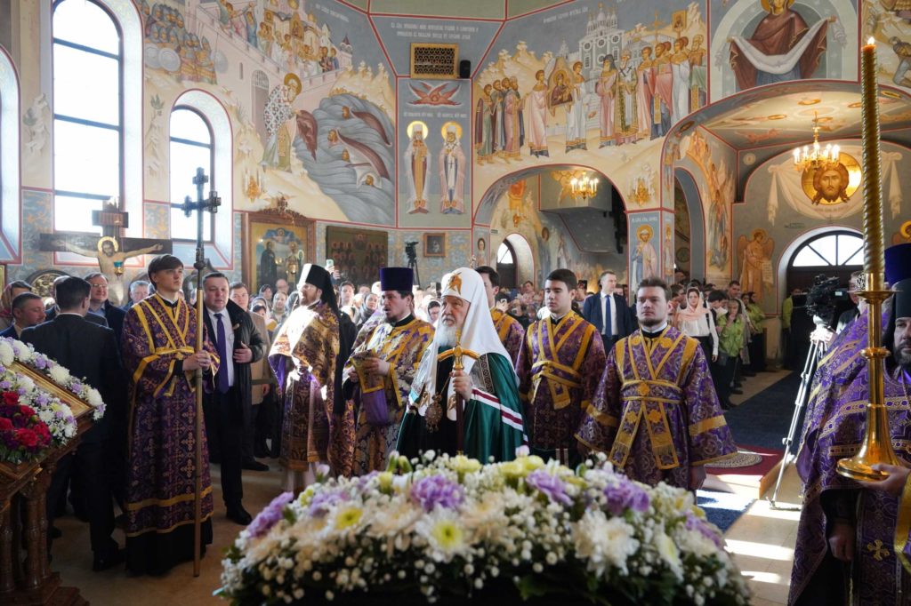 Патриаршая проповедь в Неделю 3-ю Великого поста после Литургии в Смоленском храме в Фили-Давыдкове г. Москвы