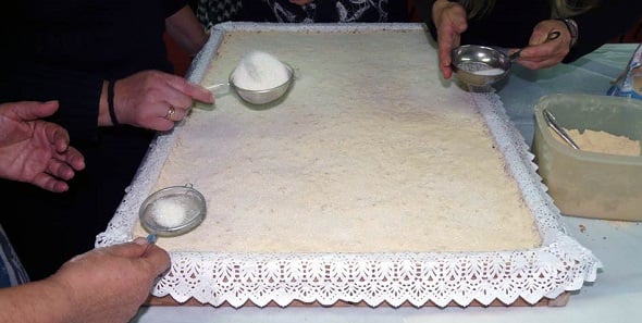 Το διά των κολλύβων θαύμα του Αγίου Θεοδώρου του Τήρωνος