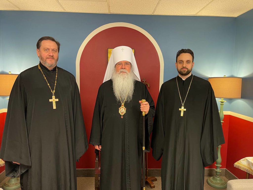 Предстоятель Православной Церкви в Америке принял канцлера Патриарших приходов в США