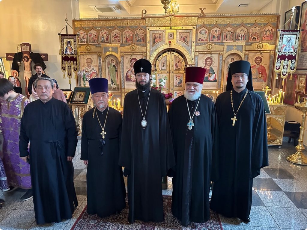 Председатель ОВЦС совершил богослужение на подворье Русской Православной Церкви в Японии